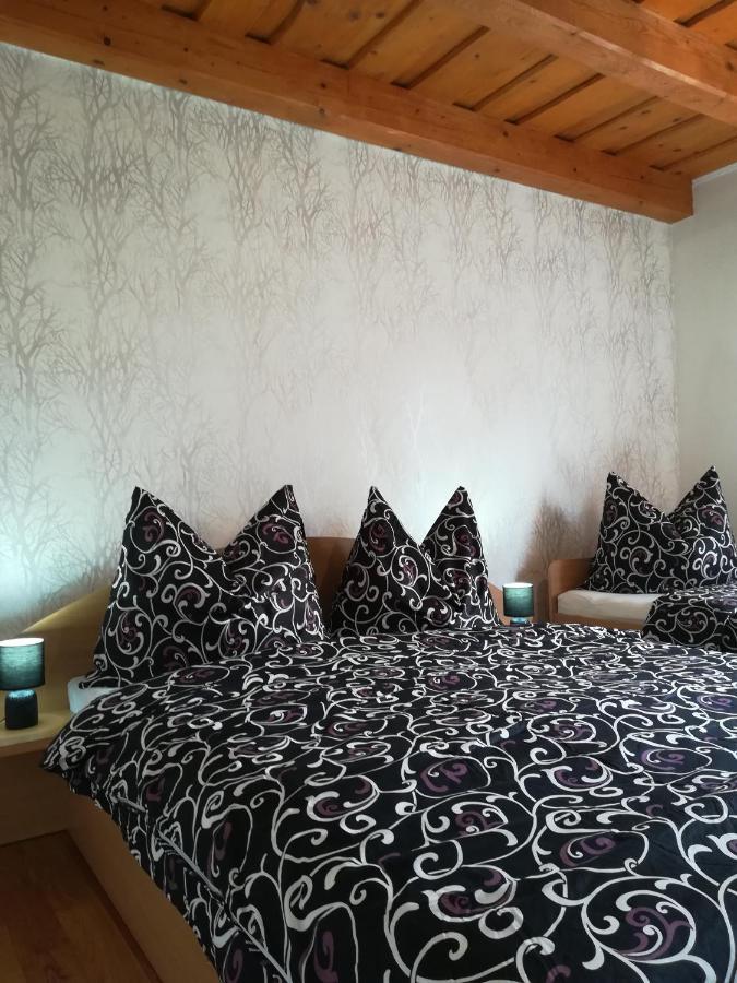 Apartmán Erika Bešeňová Exterior foto